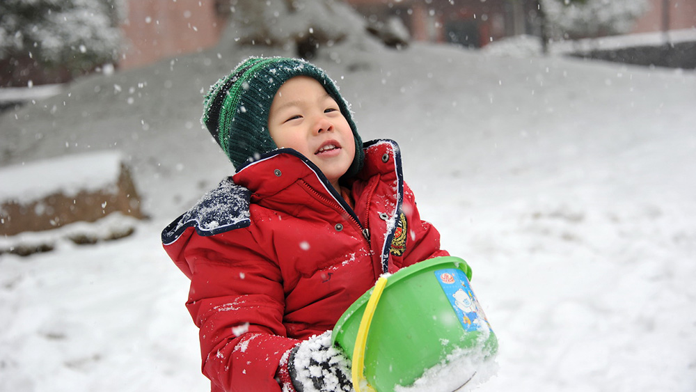 初雪，沒有炸雞和啤酒